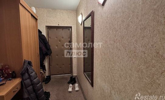 Продажа 1-комн квартиры на вторичном рынке ул Верхние Поля,  д. 6