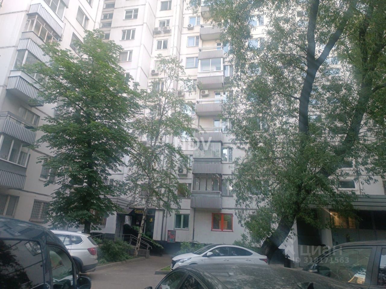 Продажа 2-комн квартиры на вторичном рынке Олимпийский проспект, 22