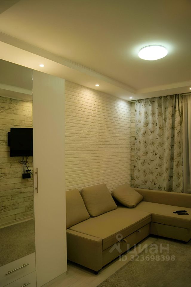 Продажа 1-комн квартиры на вторичном рынке Сабурово пгт, улица Садовая, 10