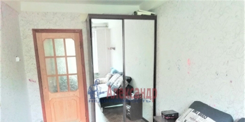 3-комн квартира Красных Зорь бул. ,  д. 12