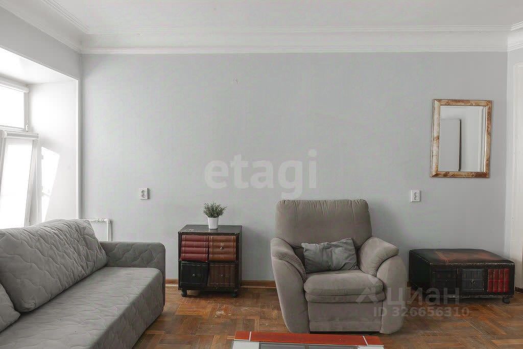 Продажа комнаты Кирилловская улица, 22
