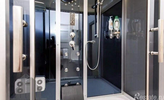 Аренда 4-комн квартиры на вторичном рынке улица Якубовича,  д. 14