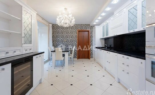 Продажа 3-комн квартиры на вторичном рынке ул Таганская,  д. 15,  к. 2