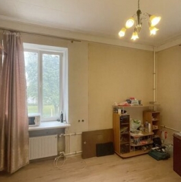 Продажа 4-комн квартиры на вторичном рынке шоссе Революции,  д. 112