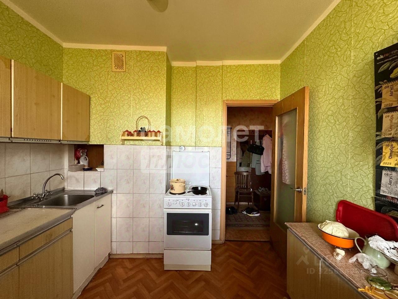 Продажа комнаты Угловой переулок,  д. 6