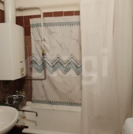 Продажа 2-комн квартиры на вторичном рынке Энгельса пр-кт,  д. 17