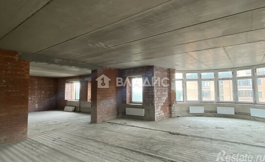 Продажа 3-комн квартиры на вторичном рынке Международный, ул Береговая,  д. 4