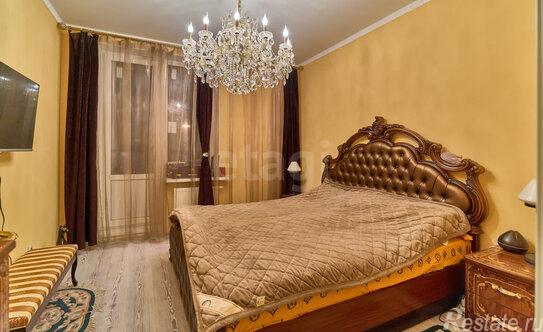 Продажа 2-комн квартиры на вторичном рынке Новосаратовская ул