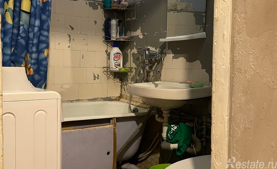 Продажа 2-комн квартиры на вторичном рынке Федора Полетаева ул,  д. 5 к1