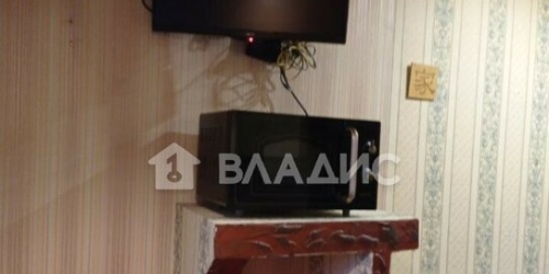 2-комн квартира улица Николая Химушина,  д. 1