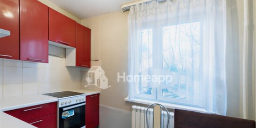 3-комн квартира улица Кулакова,  д. 19