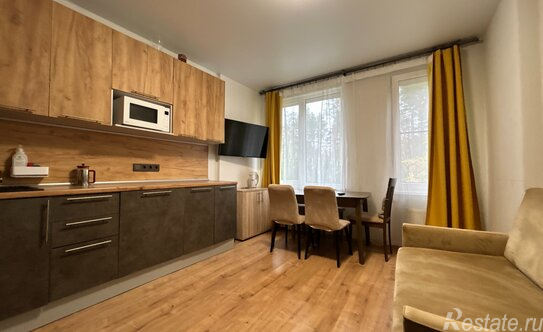 Продажа 2-комн квартиры на вторичном рынке Сестрорецк г, Таможенная дорога,  д. 11,  к. 1 стр 1