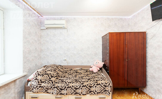 Продажа 2-комн квартиры на вторичном рынке ул Головачёва,  д. 11