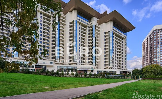 Продажа 4-комн квартиры на вторичном рынке ул Архитектора Власова,  д. 6