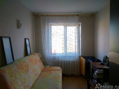 Продажа 3-комн квартиры на вторичном рынке ломоносов улица Александровская,  д. 45