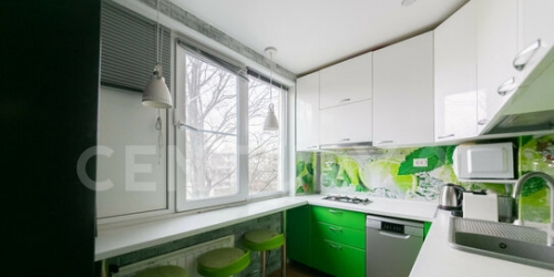 4-комн квартира Альпийский переулок,  д. 7
