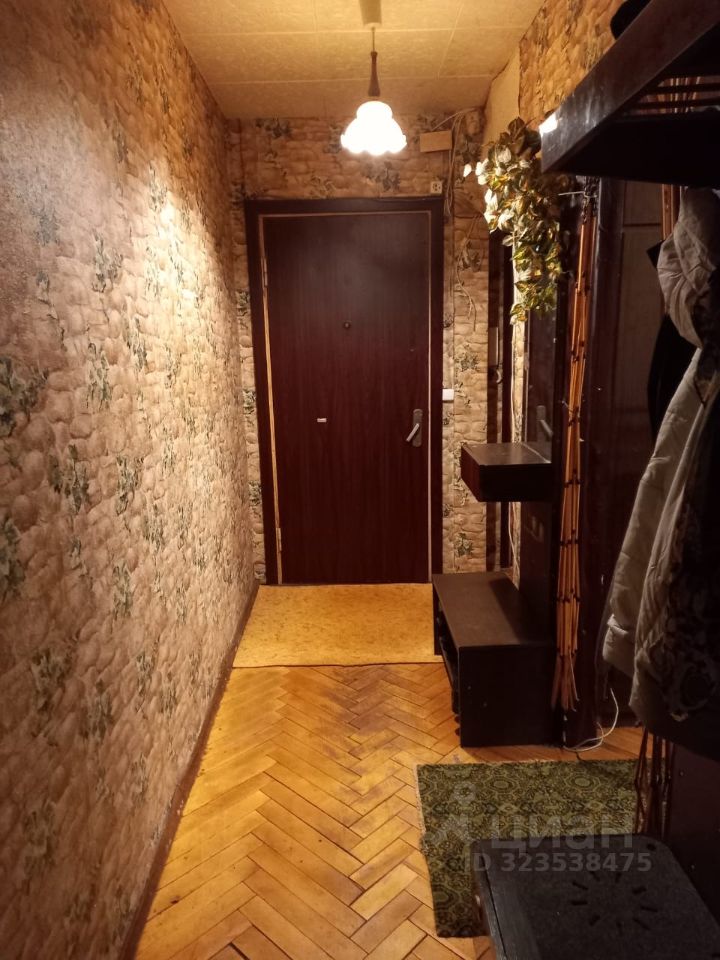 Аренда 3-комн квартиры на вторичном рынке улица Народного Ополчения, 21К1