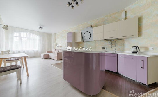 Продажа 2-комн квартиры на вторичном рынке Десятинная М. ул,  д. 16