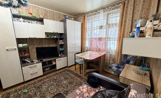 Продажа 1-комн квартиры на вторичном рынке Керченская ул,  д. 20