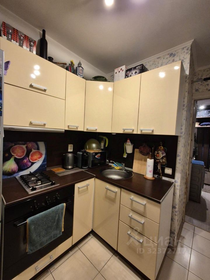 Продажа 1-комн квартиры на вторичном рынке улица Героев Панфиловцев, 45К1