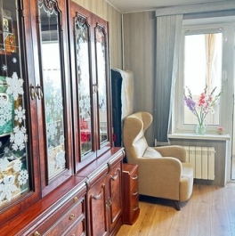 Продажа 3-комн квартиры на вторичном рынке улица Корнейчука,  д. 18
