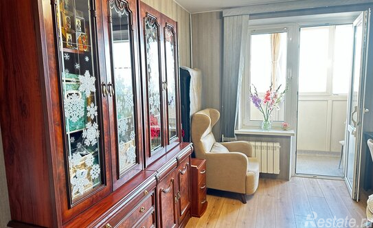 Продажа 3-комн квартиры на вторичном рынке улица Корнейчука,  д. 18