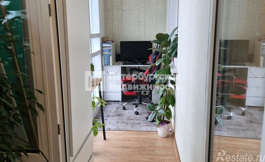 Продажа 1-комн квартиры на вторичном рынке Московский пр-кт,  д. 183-185