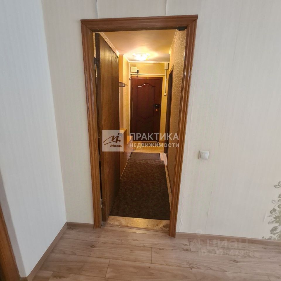 Продажа 3-комн квартиры на вторичном рынке Новосибирская улица, 11