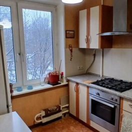 Продажа 3-комн квартиры на вторичном рынке Палехская улица,  д. 15