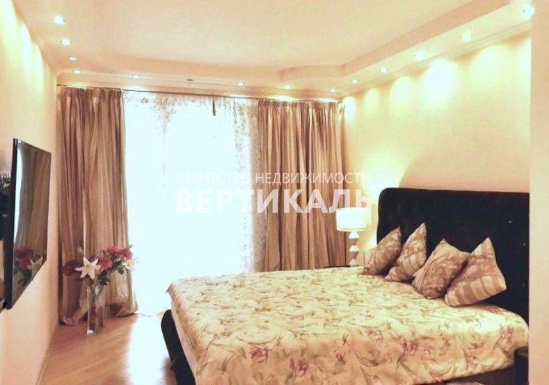 Аренда 3-комн квартиры на вторичном рынке Митинская улица, 10