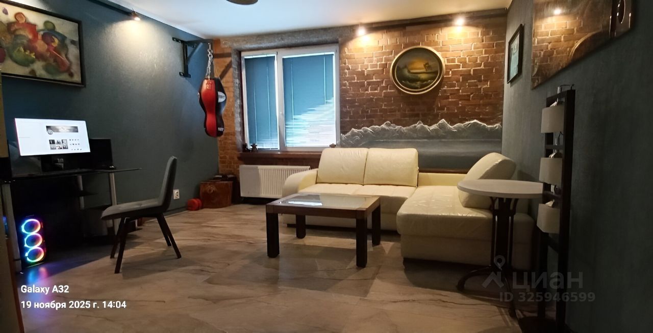 Продажа 2-комн квартиры на вторичном рынке Пулковское шоссе, 40к2