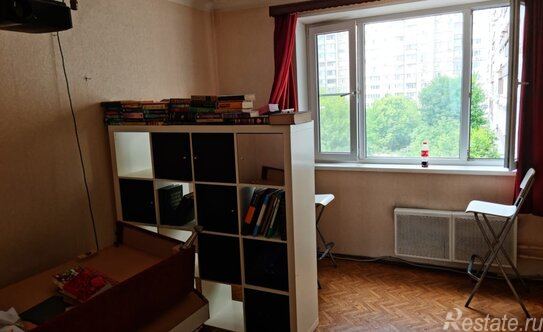 Продажа 3-комн квартиры на вторичном рынке улица Милашенкова,  д. 16