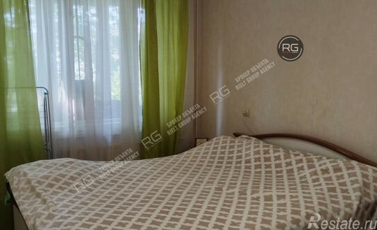 Продажа 3-комн квартиры на вторичном рынке аллея Котельникова,  д. 4