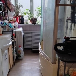 Продажа 3-комн квартиры на вторичном рынке Кингисеппское городское поселение, улица Жукова,  д. 12