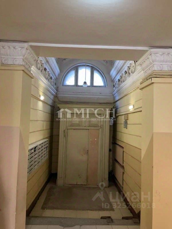 Продажа 3-комн квартиры на вторичном рынке Киевская улица, 22