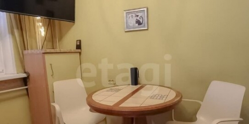 2-комн квартира Алтайская улица,  д. 4