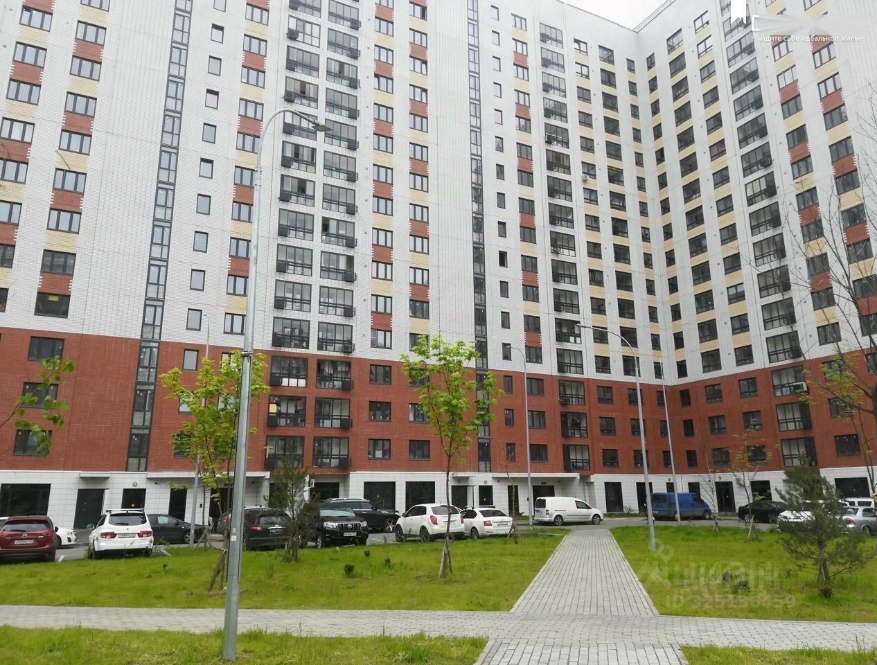 Продажа 1-комн квартиры на вторичном рынке улица Лавриненко, 1