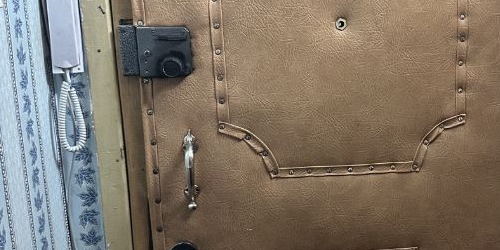 2-комн квартира Саянская улица, 4