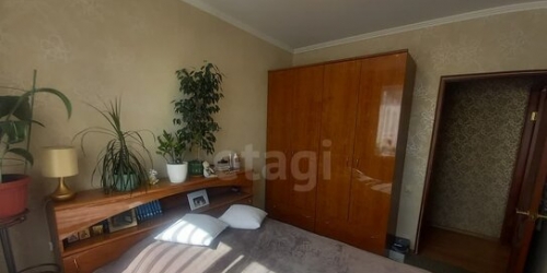 3-комн квартира ул Череповецкая,  д. 6