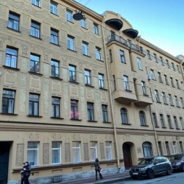 Продажа 6-комн квартиры на вторичном рынке улица Рылеева,  д. 17-19