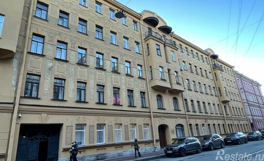 Продажа 6-комн квартиры на вторичном рынке улица Рылеева,  д. 17-19