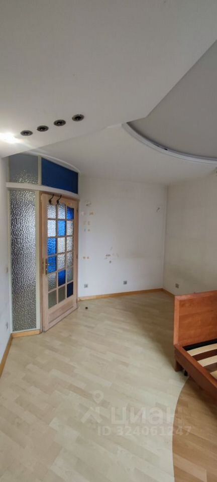 Продажа 4-комн квартиры на вторичном рынке Измайловский проезд, 13