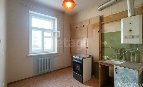 Продажа 1-комн квартиры на вторичном рынке Коломна, улица Октябрьской Революции,  д. 240