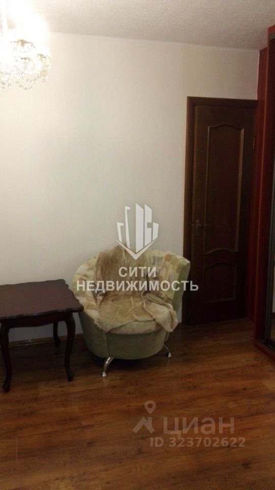 Продажа 2-комн квартиры на вторичном рынке Климовск мкр, улица Заводская,  д. 17