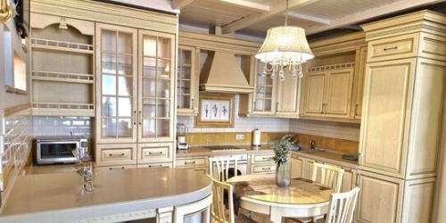 3-комн квартира ул Академика Ильюшина,  д. 12