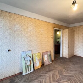 Продажа 3-комн квартиры на вторичном рынке Белградская ул,  д. 10,  к. 2