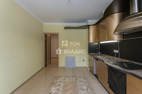 Продажа 2-комн квартиры на вторичном рынке Свердловский, ул. Заречная,  д. 7