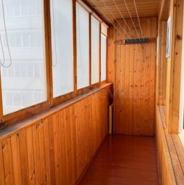 Продажа 1-комн квартиры на вторичном рынке 8-й микрорайон, Комсомольская улица