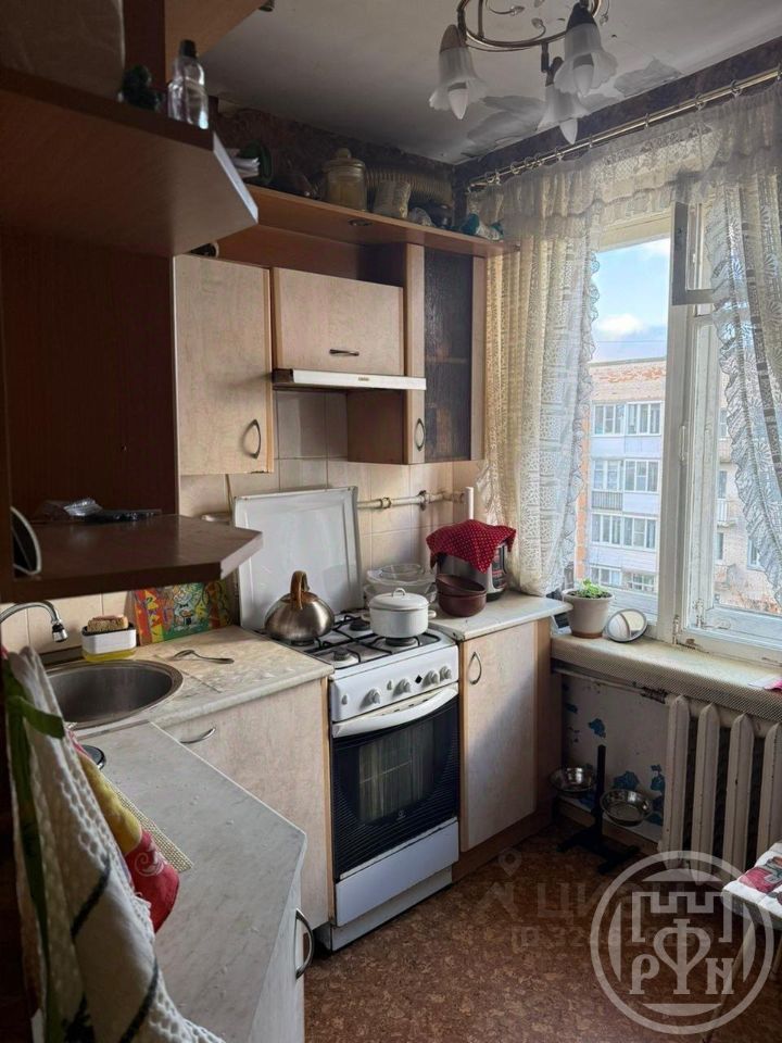 Продажа 3-комн квартиры на вторичном рынке Кронштадт, улица Юрия Инге, 8
