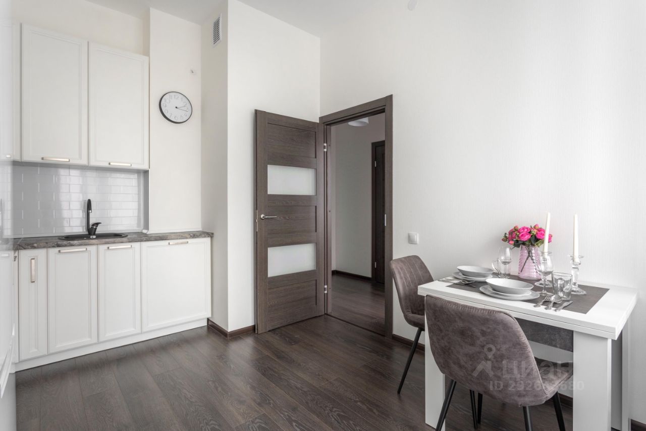 Аренда 1-комн квартиры на вторичном рынке Манчестерская улица, 3